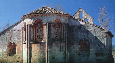 Iglesia románica de Santa Coloma
